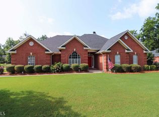 108 White Columns Dr, Kathleen, GA
