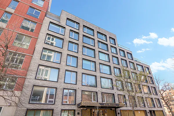 Rented by Corcoran | media 24