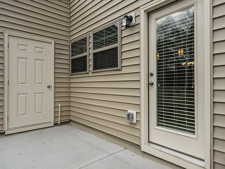 1120 Midtowne Way #1 — Photo 25