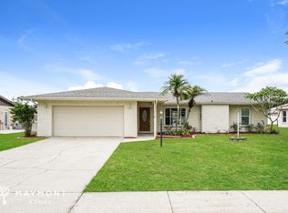 1003 Southern Pine Ln, Sarasota, FL 34243