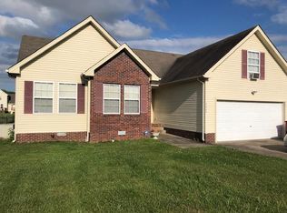 3443 Loon Dr, Clarksville, TN 37042