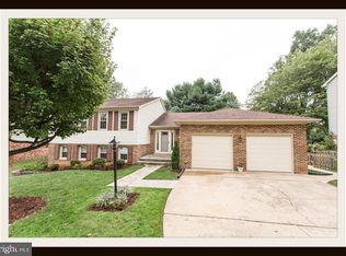 9707 Doulton Ct, Fairfax, VA 22032