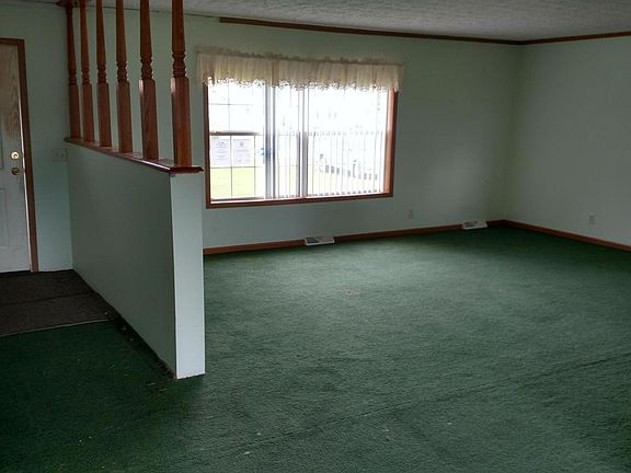 5th image of 5148 Emilee Dr
