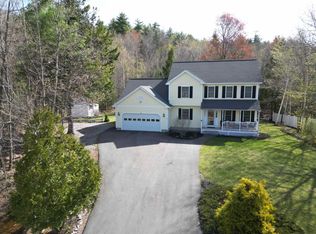 181 Ridgetop Ln, Henniker, NH 03242