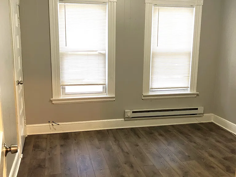 25 Greenmount Ter #A — Photo 9