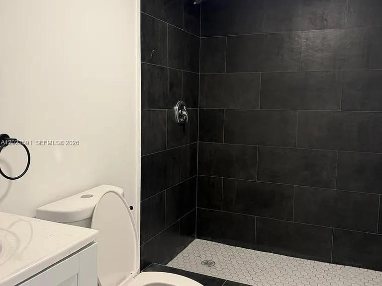 147 NW 59th St #206 — Photo 6