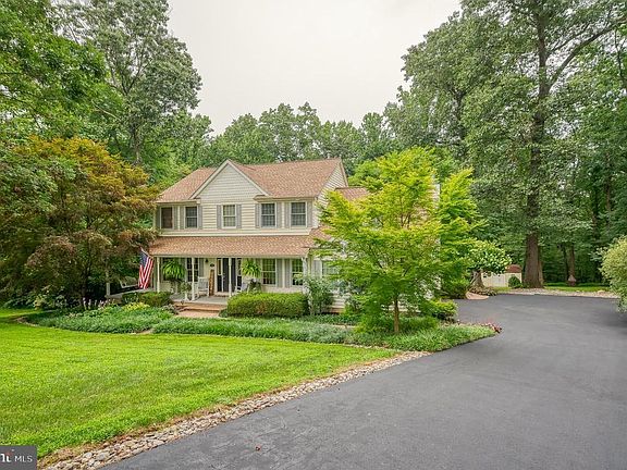 2nd image of 1510 Lady Anne Ct