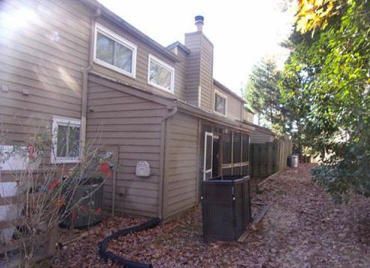 2nd image of 1722 Foxcreek Cir