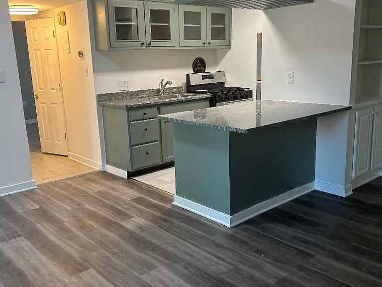 3419 University Blvd W #103 — Photo 5