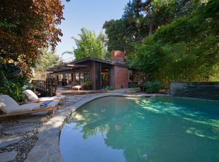 3574 Multiview Dr, Los Angeles, CA 90068