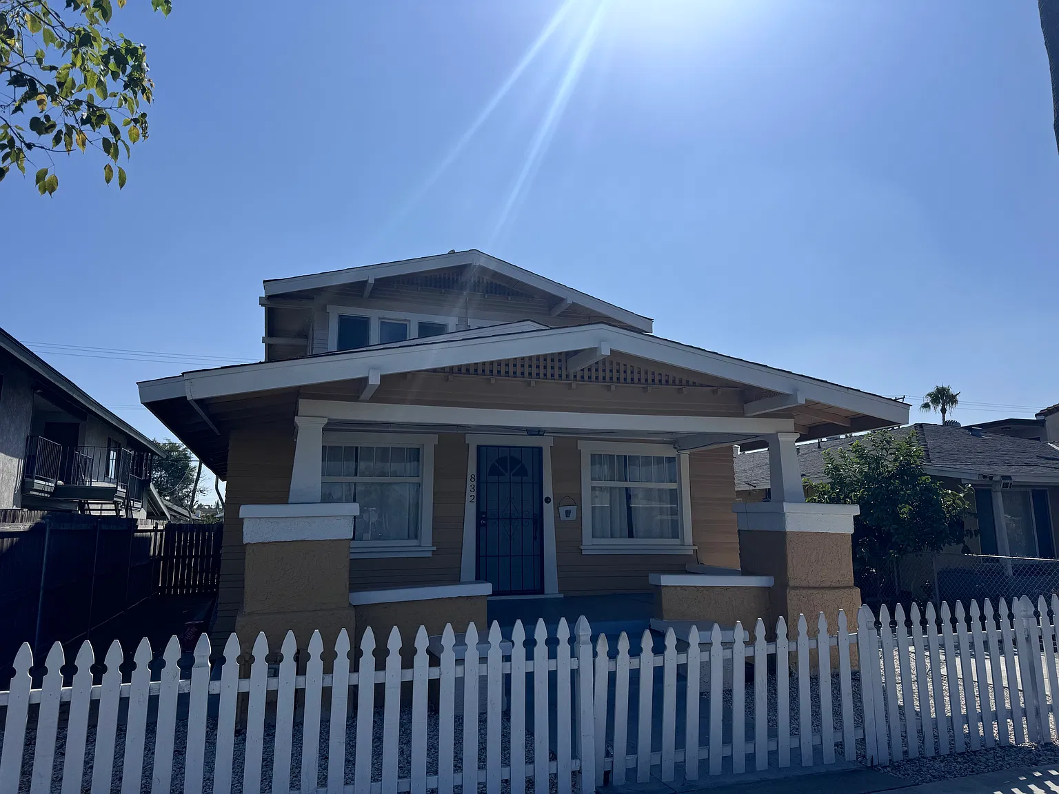 3 bed, 1588 sqft, $3,800 — Photo 1