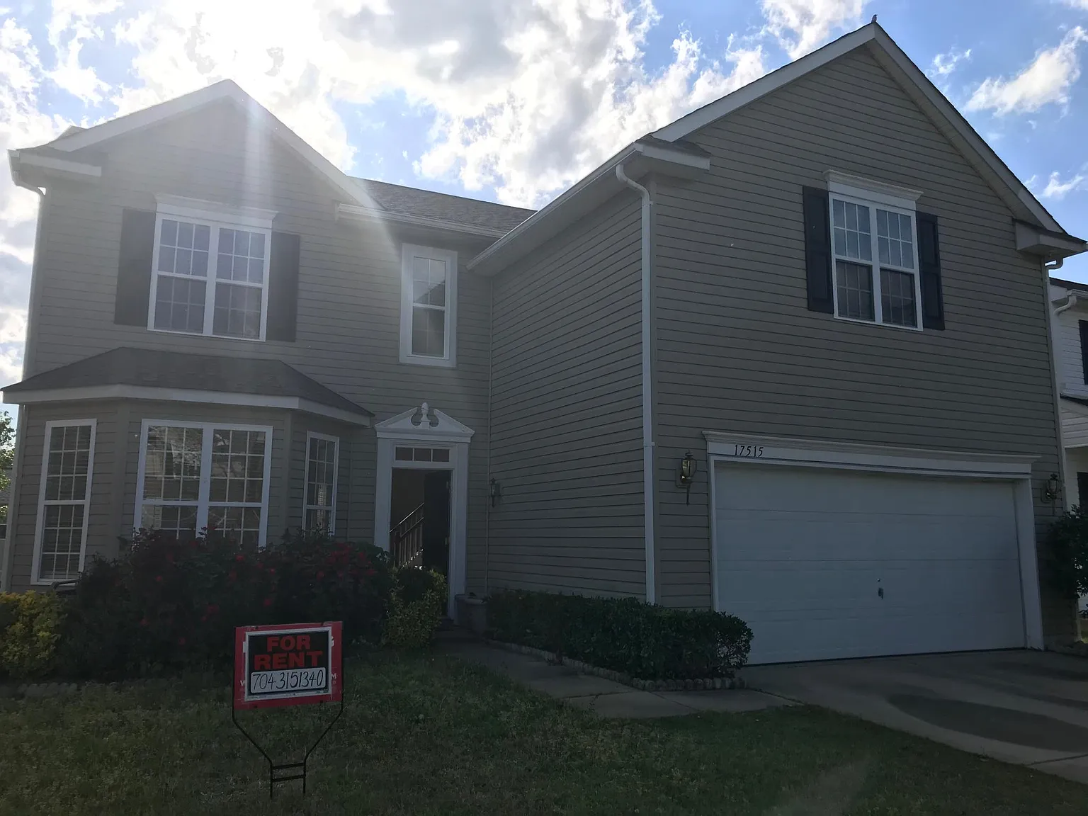 4 bed, 2203 sqft, $3,000 — Photo 1