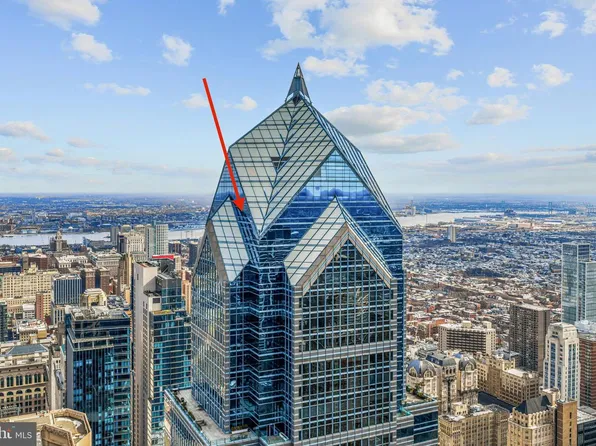 50 S 16th St Unit 5602, Philadelphia, PA 19102