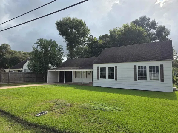 2509 Avenue D, Nederland, TX 77627