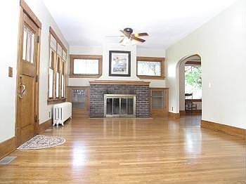 1st image of 225 Bellevue Blvd N