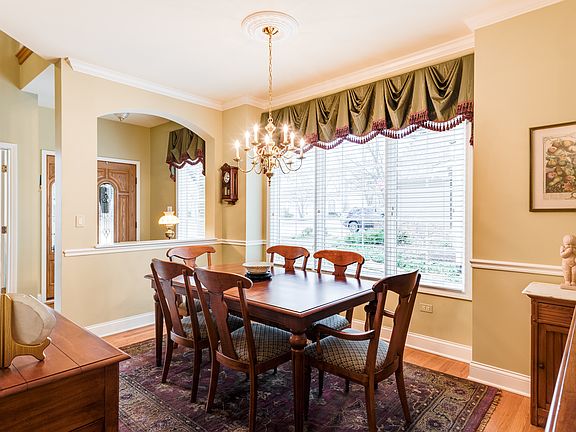 4th image of 603 Bourbon Ln #603