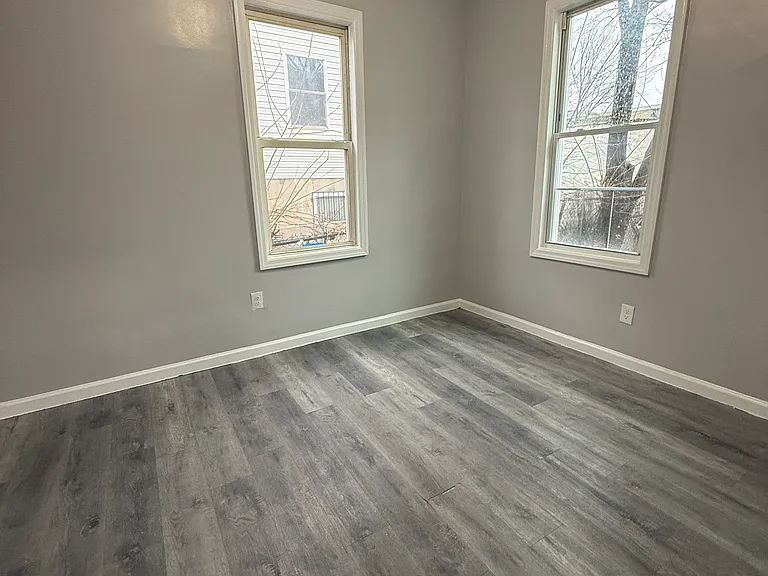 71 W Runyon St #1L — Photo 6