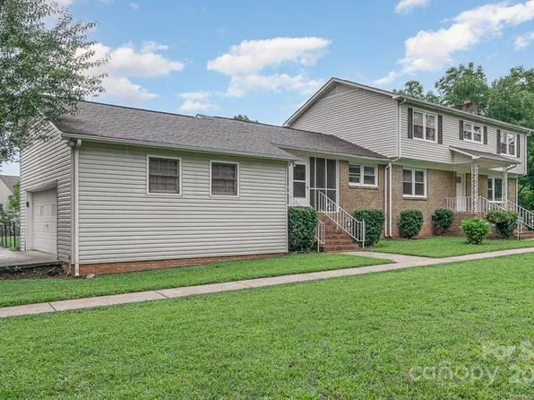 16308 Poplar Tent Rd, Huntersville, NC 28078