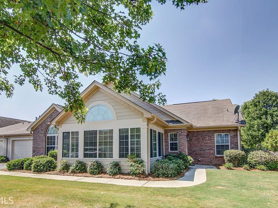 1st image of 1403 Silver Summit Dr SE