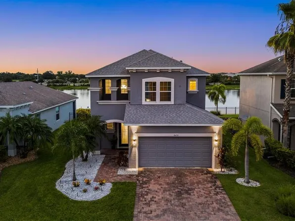 8430 NANDINA DRIVE, SARASOTA, FL 34240