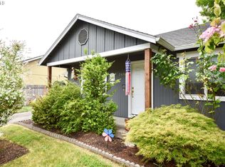 1696 S 59th St, Springfield, OR 97478