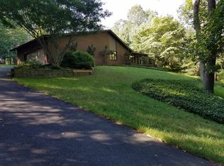 2213 Cavesdale Rd, Owings Mills, MD 21117