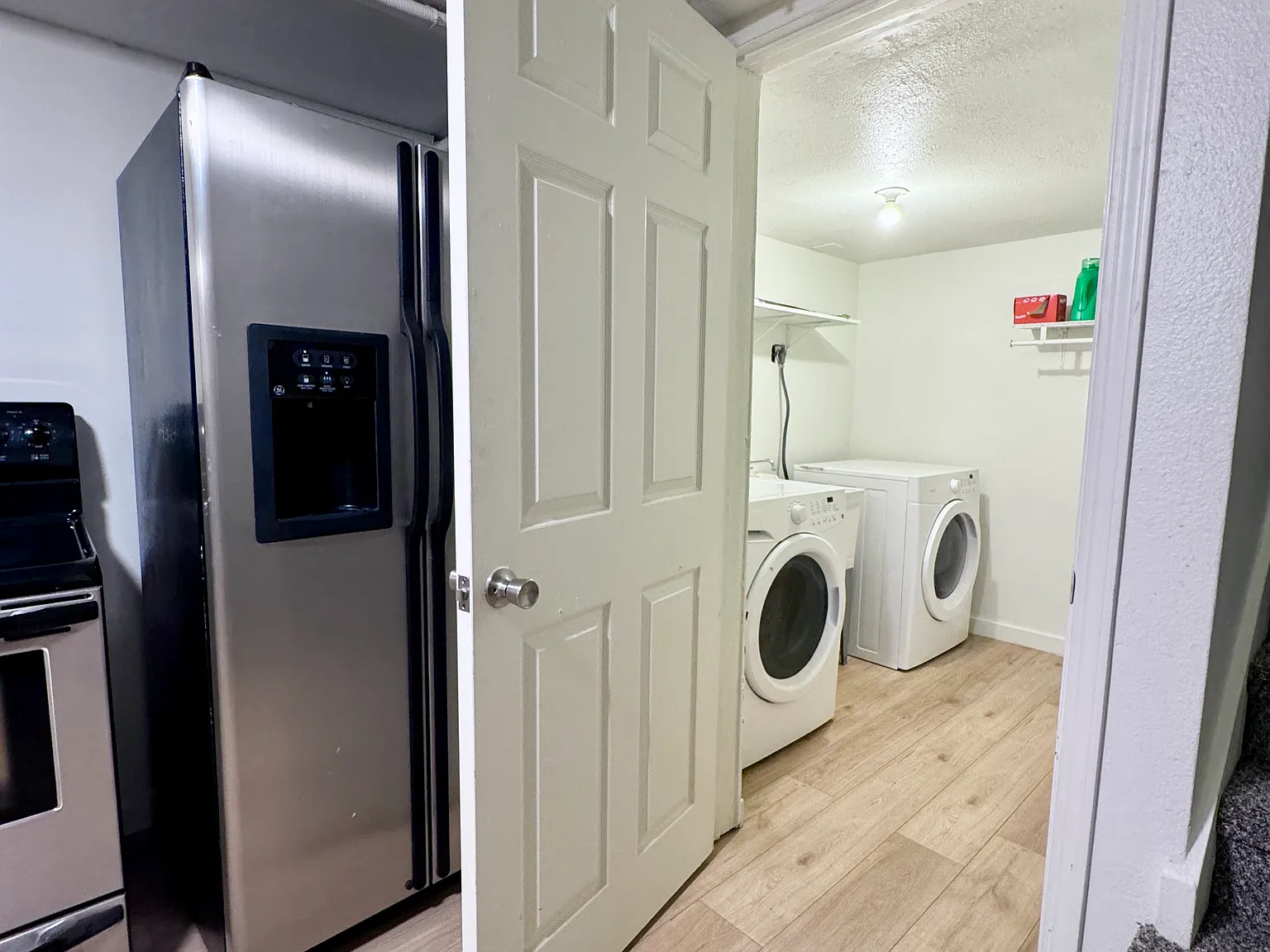 2 bed, 1100 sqft, $1,400 — Photo 2