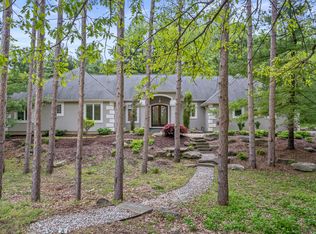 3055 Mahogany Ct NE, Grand Rapids, MI 49525