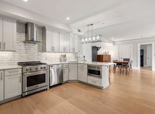 11 Oak Grove Ter #202, Quincy, MA 02169