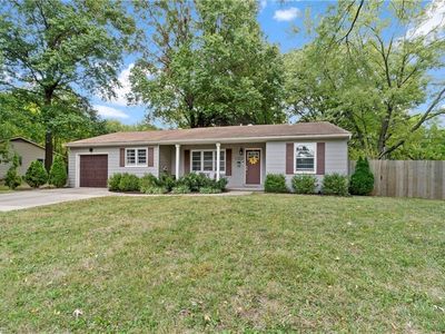 8037 Grandview Ln, Overland Park, KS, 66204