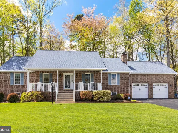 109 Myrtleleaf Cir, La Plata, MD 20646