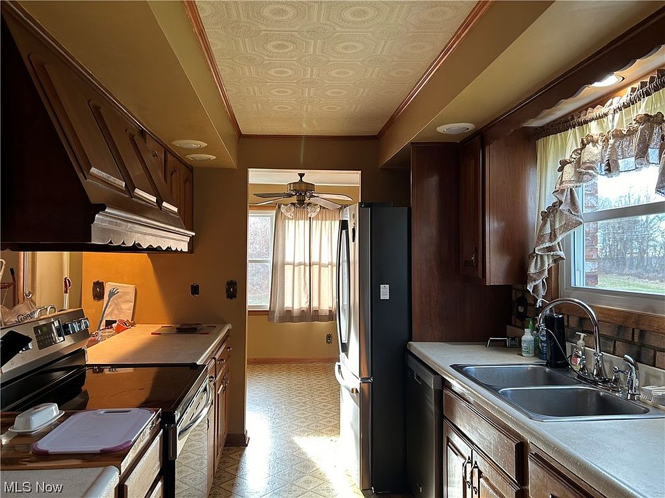 2613 Genteel Ridge Rd, Wellsburg, WV 26070 Zillow