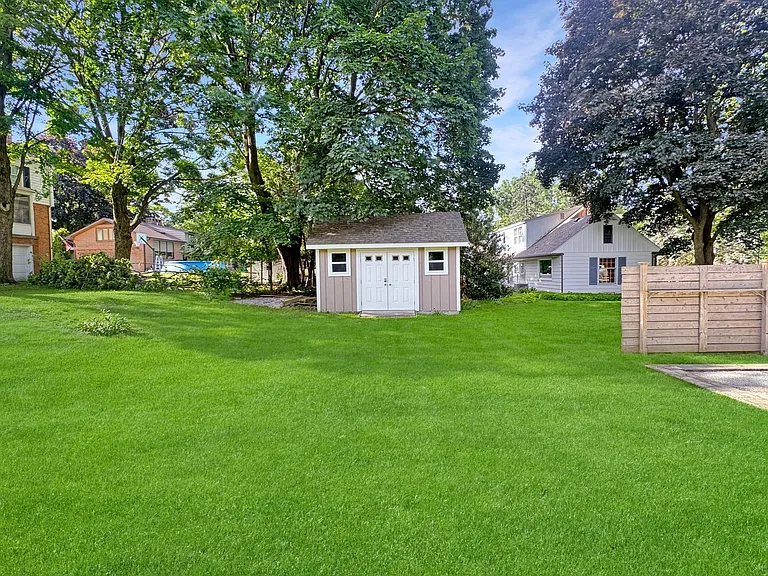 2148 Omena Ave SE — Photo 5