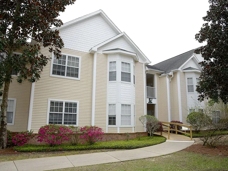 1501 Partin Dr #232 — Photo 2
