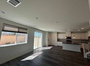 3860 S Oasis Paseo, Ontario, CA 91761