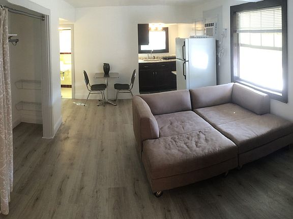 2nd image of 2862 5th Ave N APT 4