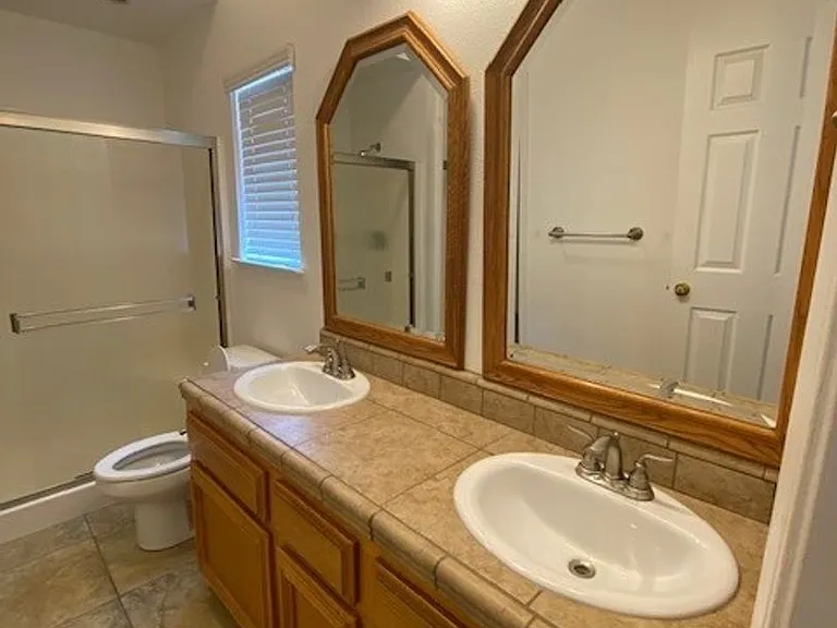 2832 S Teddy St — Photo 28