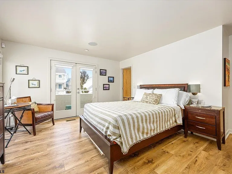 7701 Atlantic Ave #33A — Photo 32