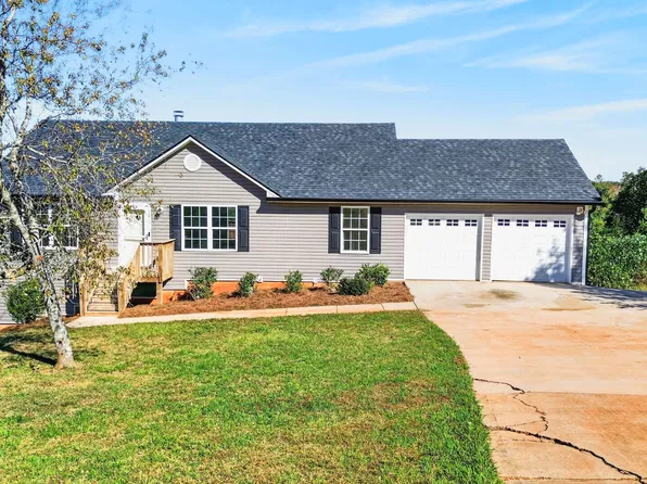 102 Princess Cir, Griffin, GA 30224
