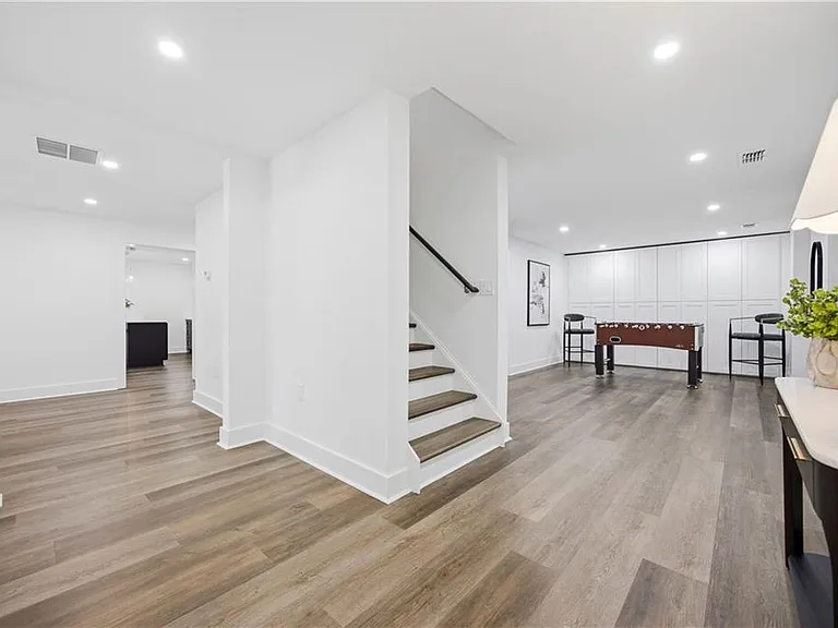 6410 Westchester Pl — Photo 18