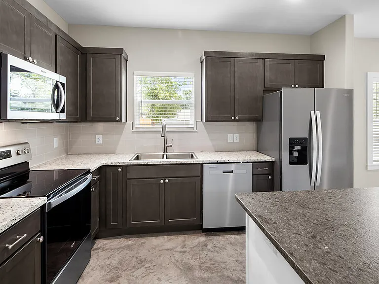 3340 Cactus Trl — Photo 9