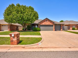 2813 NW 166th St, Edmond, OK 73012