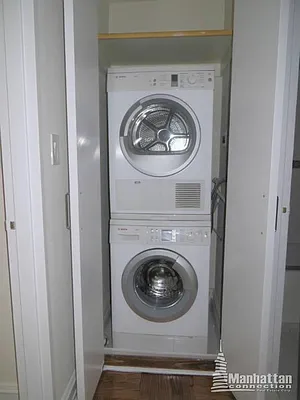 Rented by Manhattan Connection | media 18