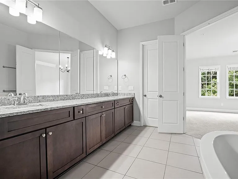 335 Rose Garden Ln — Photo 19