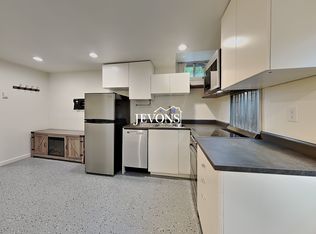 9222 117th St SW #B, Lakewood, WA 98498