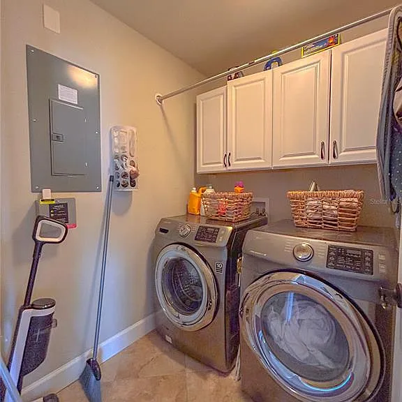 7866 SW 82nd Dr — Photo 13