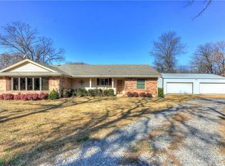10301 Glad Ln, Norman, OK 73026