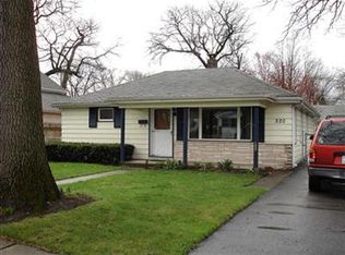 220 N Wiggs St, Griffith, IN 46319