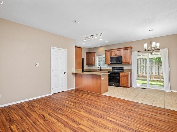 4th image of 10165 NW 307th Ave