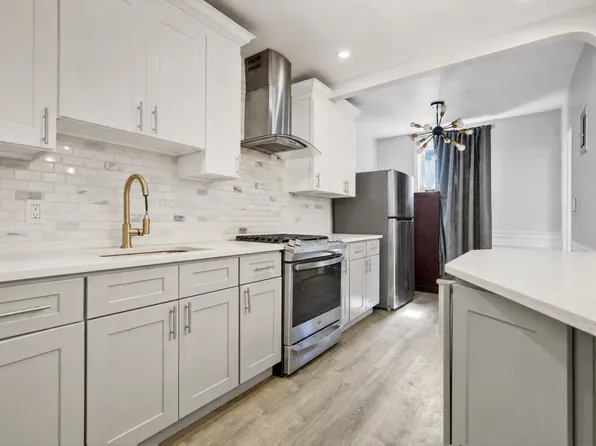 25-22 45th Street image 1 of 11